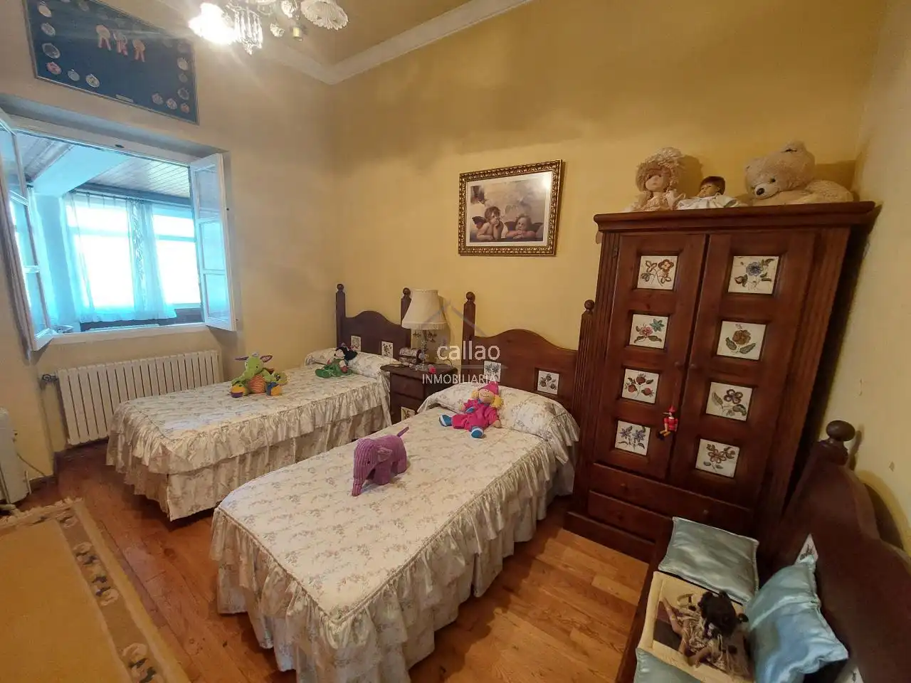 Habitación de Casa o chalet en venta en Narón con Calefacción, Jardín privado y Piscina