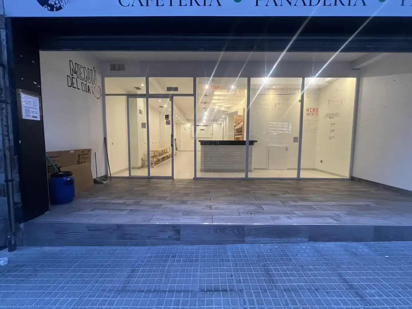 Local de alquiler en Rúa San Diego, 4, Cuatro Caminos - Plaza de la Cubela