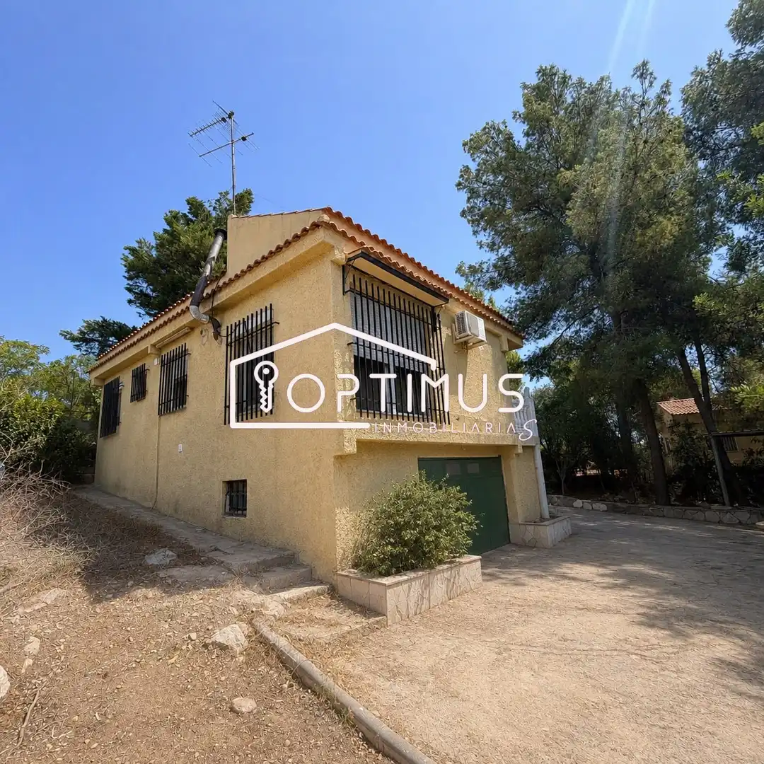 Villa mit Terrasse zum Verkauf in Calle Número 1 Camping 11P