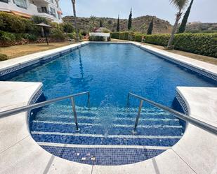 Swimming pool of Flat for sale in Mijas  with Air Conditioner and Terrace