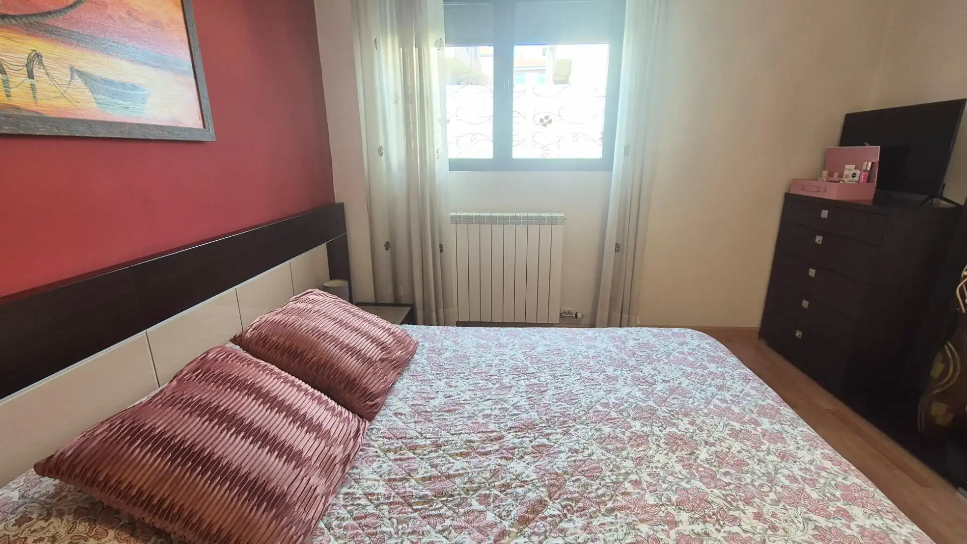 Habitación de Planta baja de alquiler en Castellanos de Moriscos con Calefacción, Amueblado y Piscina comunitaria