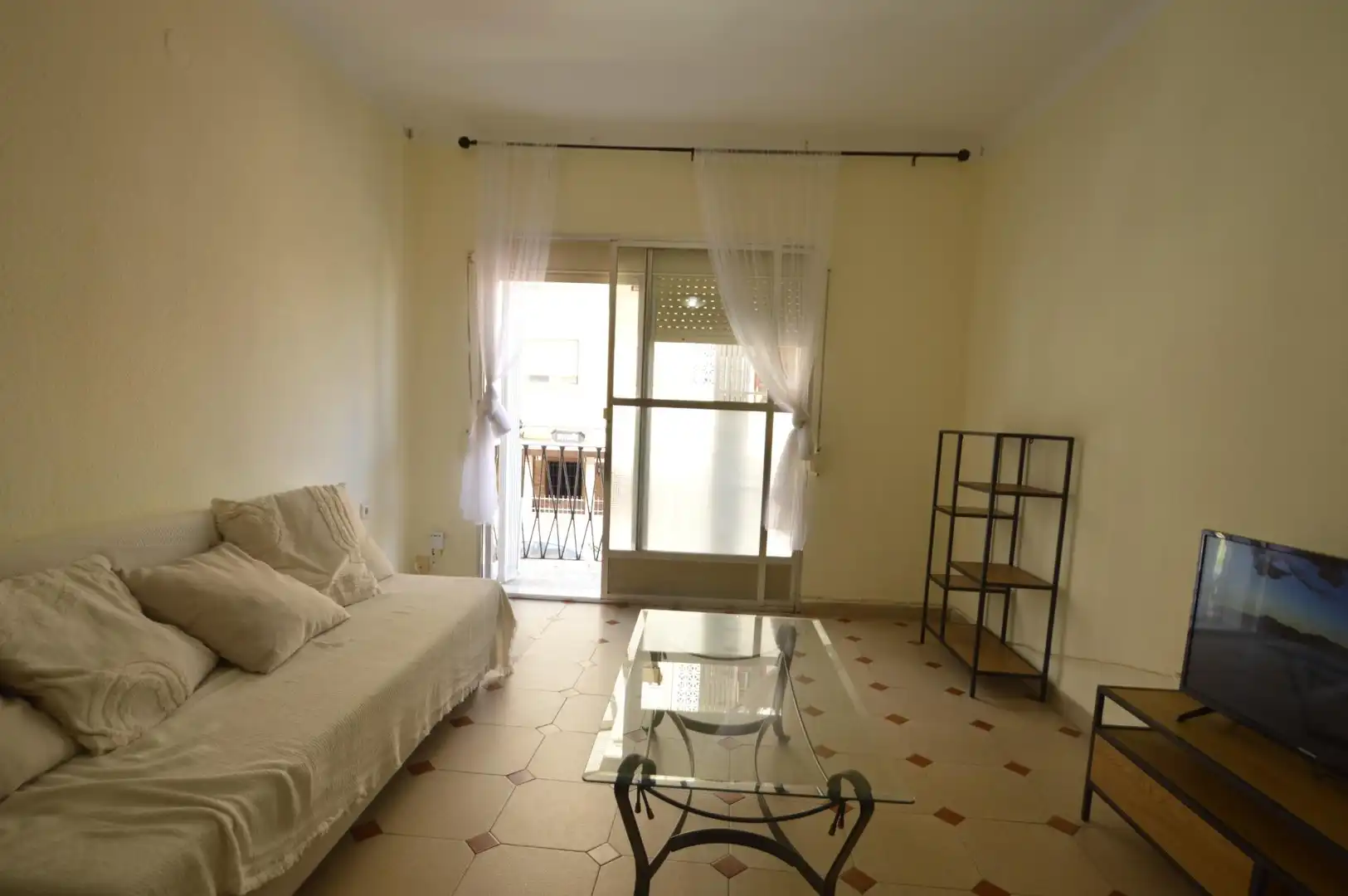 Apartament de lloguer a Ciudad Jardín - Tagarete - El Zapillo
