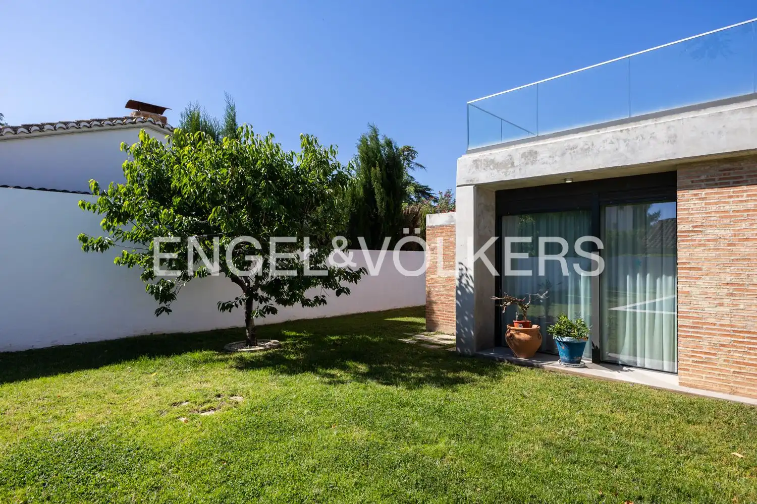 Terraza de Casa o chalet en venta en L'Eliana con Aire acondicionado, Calefacción y Jardín privado