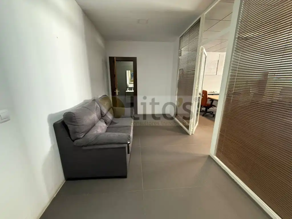 Büro zur Miete in Dos Hermanas