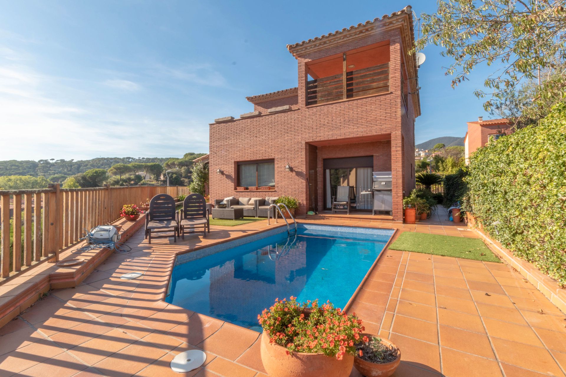 Piscina de Casa o xalet en venda en Sant Iscle de Vallalta amb Calefacció, Jardí privat i Terrassa