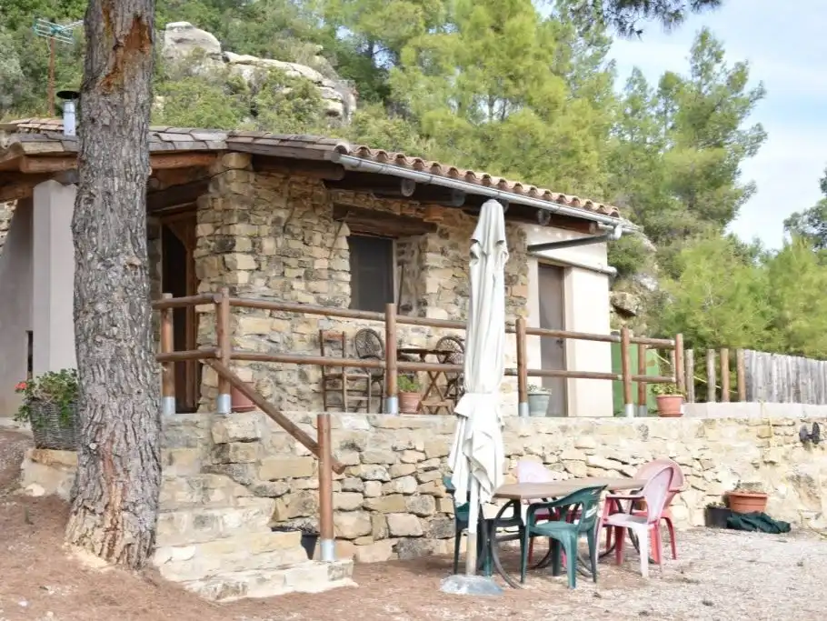 Casa rústica con jardín en venta en Camino 12