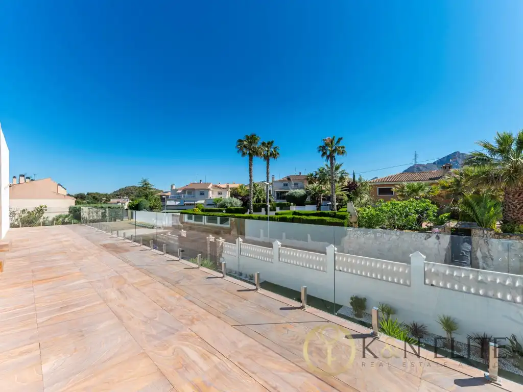 Exterior view of Houses for sale in Petrer  with Private garden, Terrace and Swimming Pool