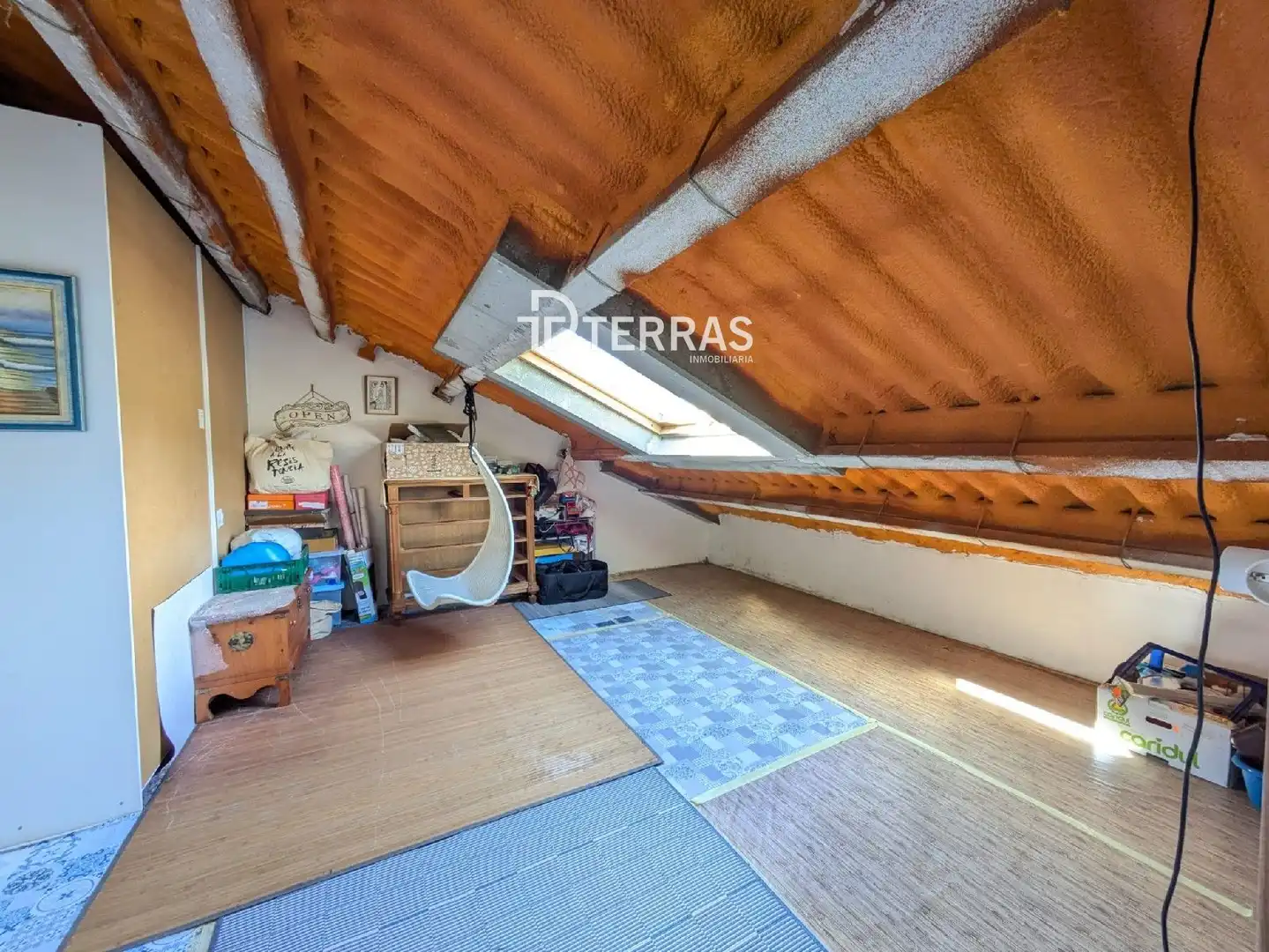 Piso en venta en Campo Lameiro con Calefacción, Trastero y Amueblado