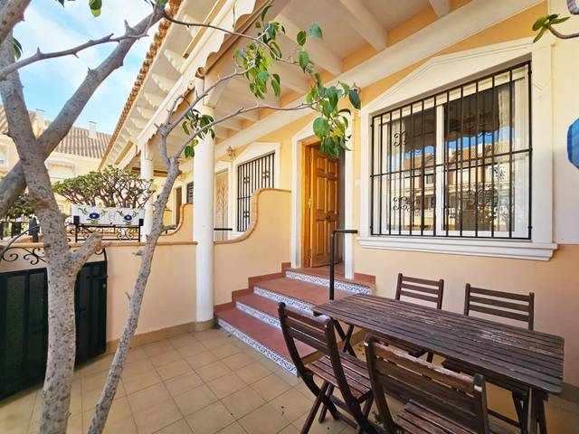 Casa-chalet en Venta en Calas Santiago Bernabéu