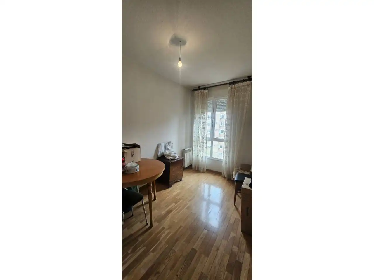 Schlafzimmer von Wohnungen zum Verkauf in León Capital  mit Heizung, Parkett und Abstellraum