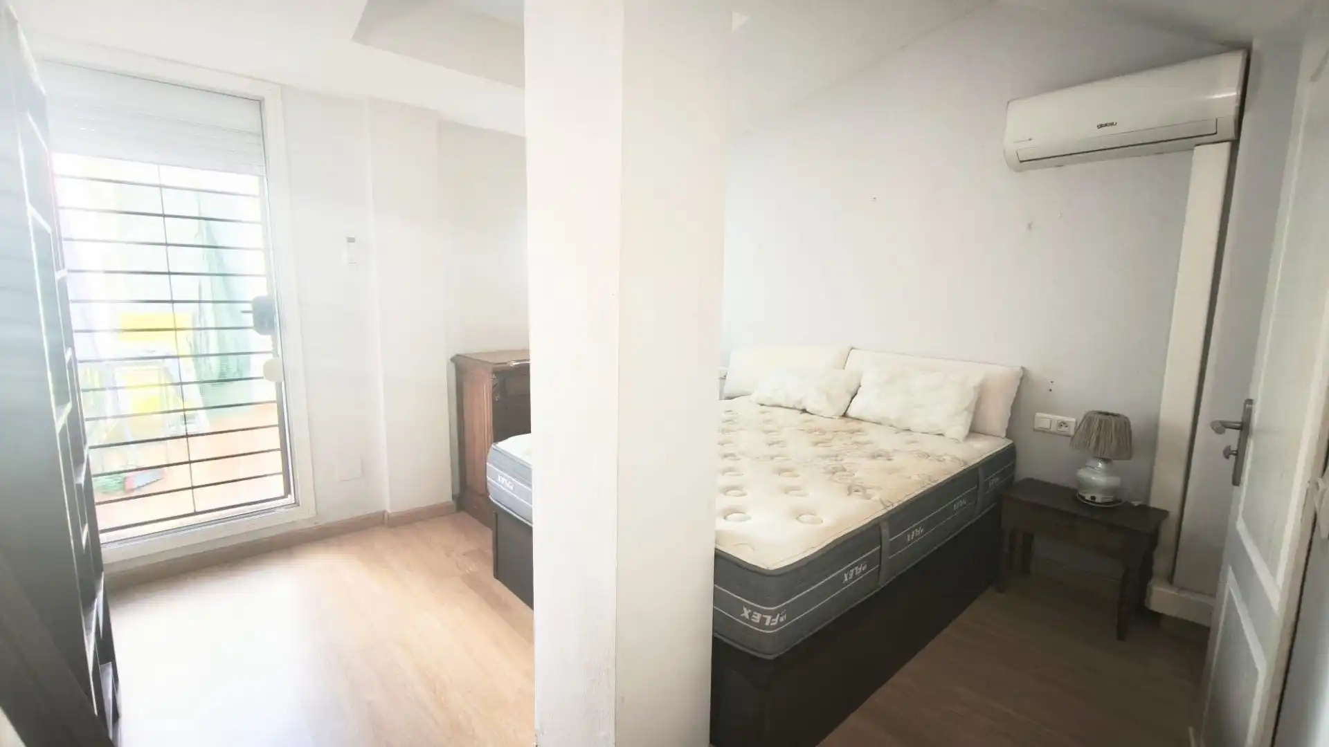 Habitación de Ático en venta en Málaga con Aire acondicionado, Terraza y Trastero