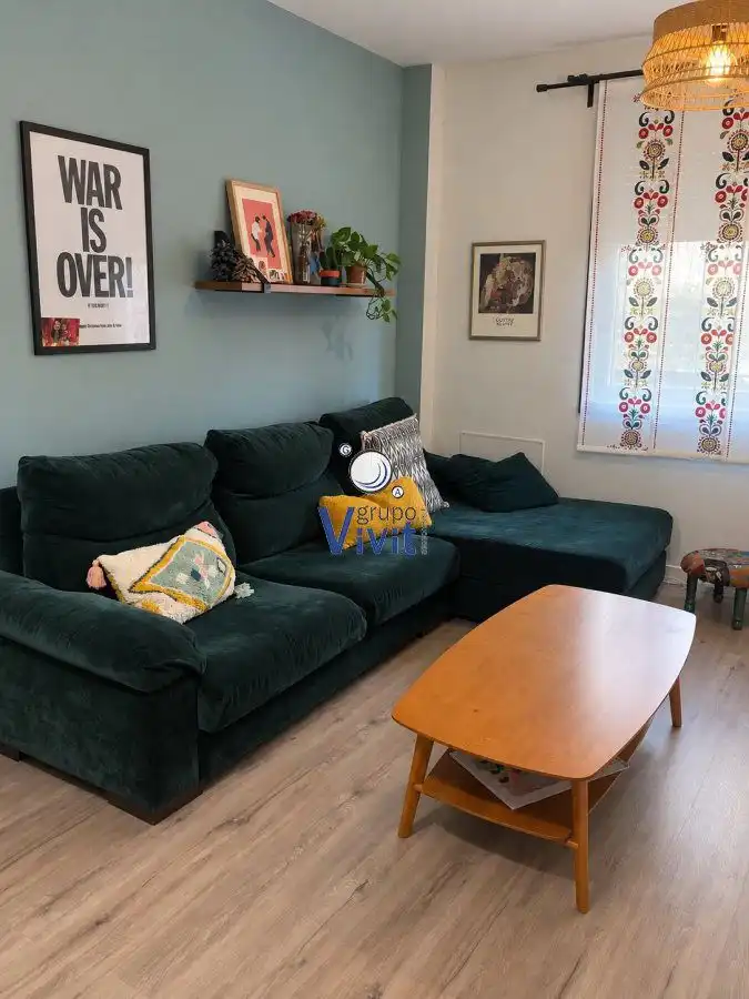 Sala d'estar de Casa o xalet en venda en Nueva Alcalá