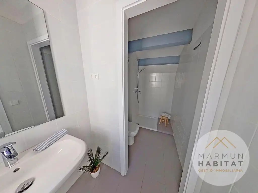 Baño de Casa o chalet de alquiler en Caldes d'Estrac con Terraza, Piscina y Amueblado