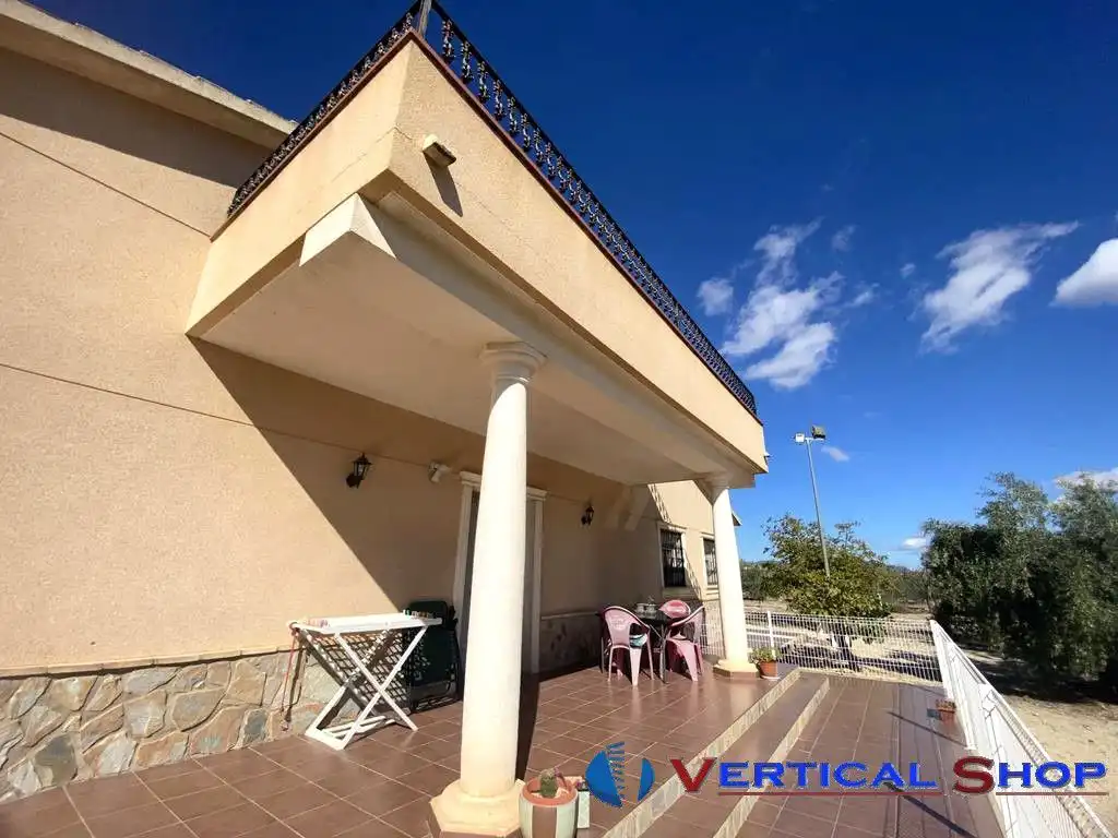 Vista exterior de Casa o chalet en venta en Caudete con Aire acondicionado y Calefacción