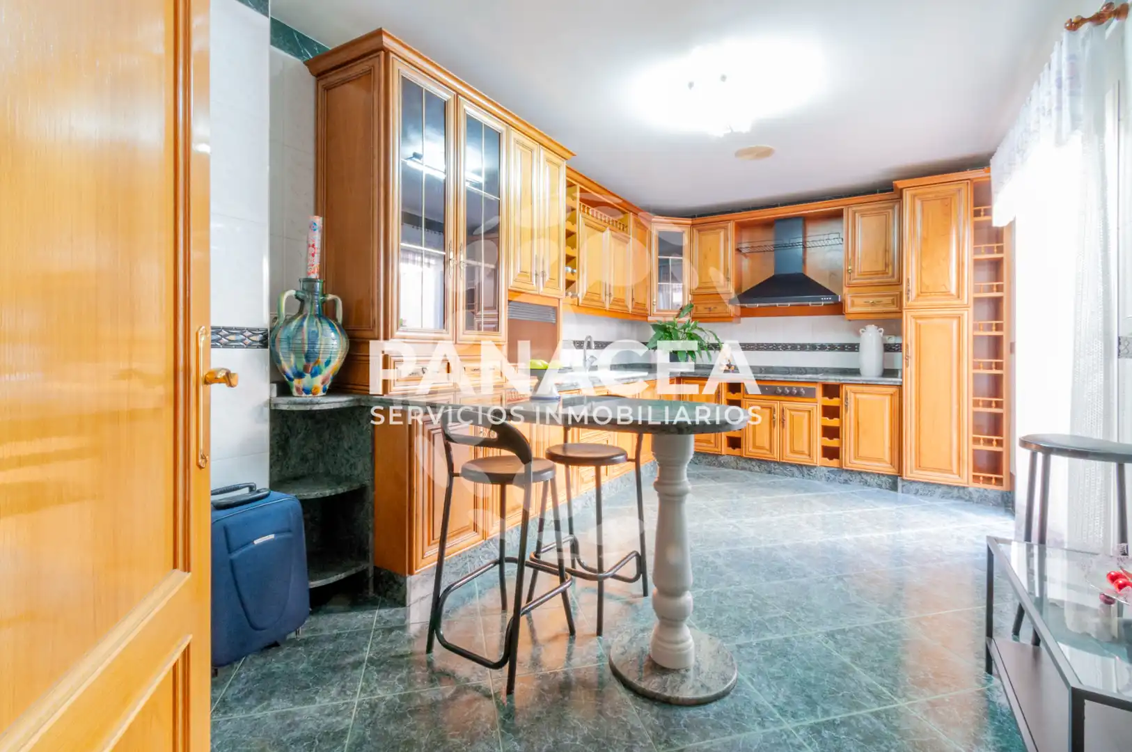 Kitchen of Houses for sale in Roquetas de Mar  with Air Conditioner, Terrace and Furnished