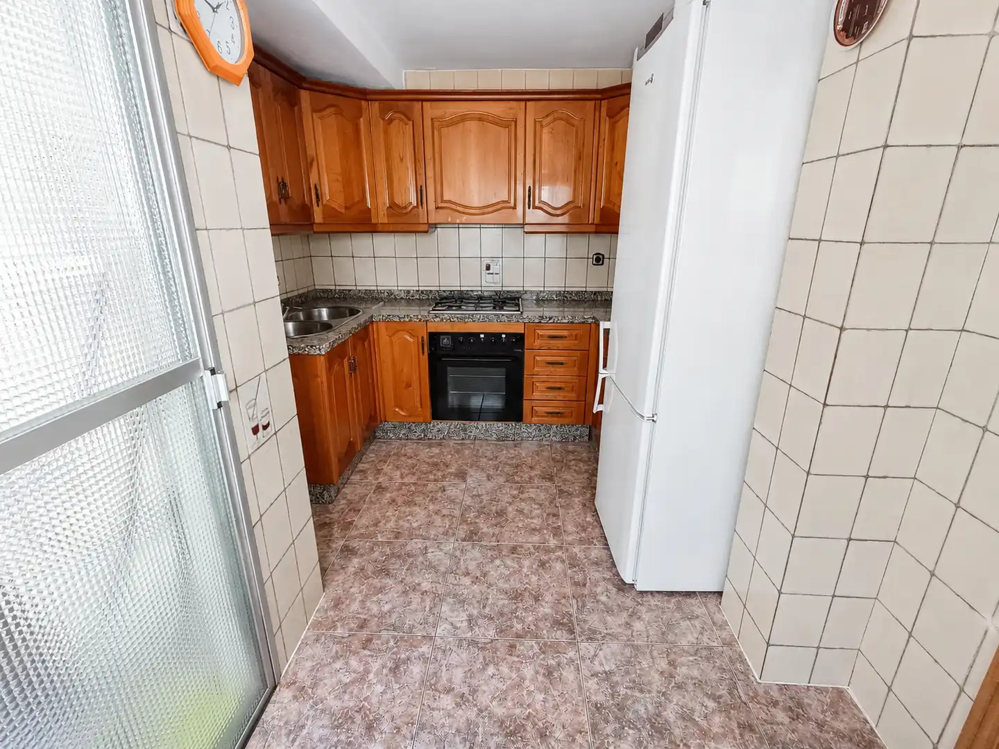 Cocina de Piso en venta en Córdoba con Aire acondicionado, Horno y Lavadora