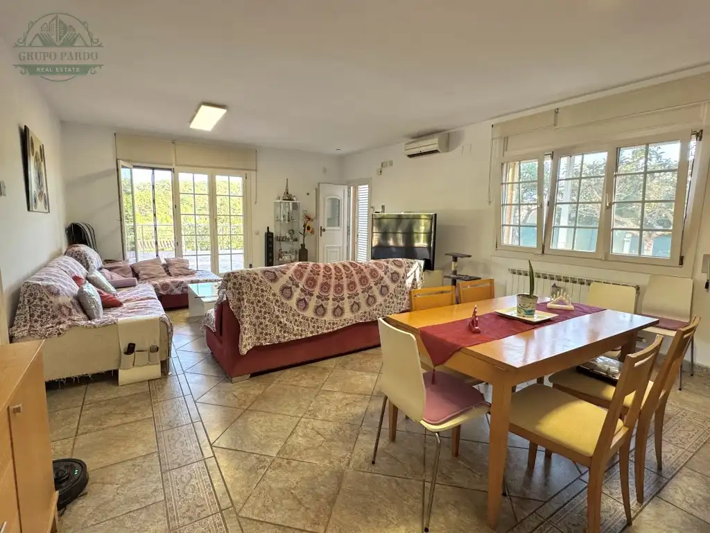 Living room of Houses for sale in Mas Romeu
