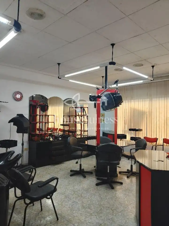 Local comercial en venda a Ortigueira, imagen 9