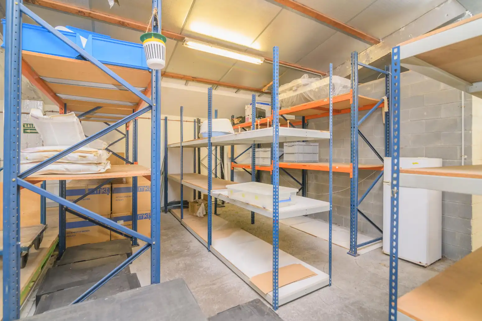 Fabrikhallen zur Miete in Viladecans