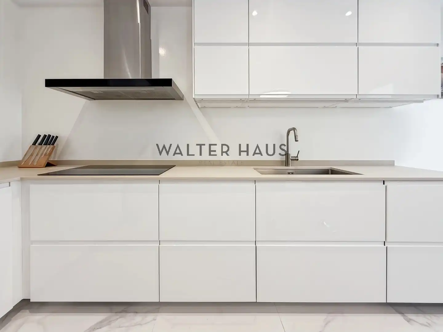 Cocina de Dúplex en venta en Barcelona con Aire acondicionado y Amueblado
