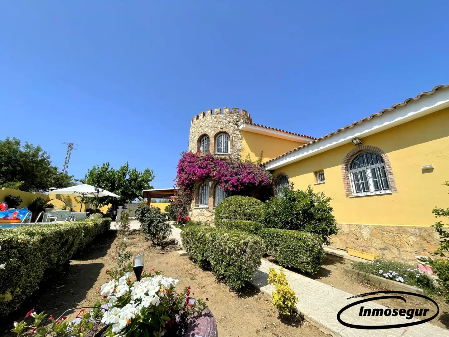 Exterior view of Country homes for sale in Salou  with Air Conditioner, Heating and Private garden
