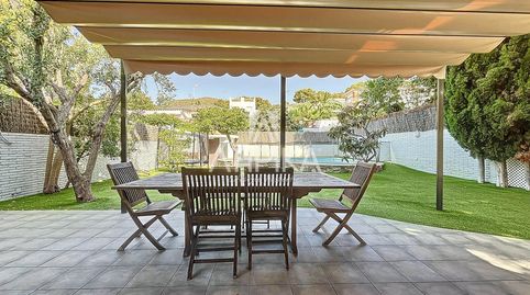 Foto 4 de Casa o chalet de alquiler en Montmar, Castelldefels