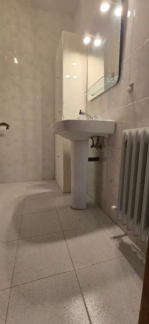Badezimmer von Wohnung zur Miete in Villacastín mit Heizung, Möbliert und Ofen