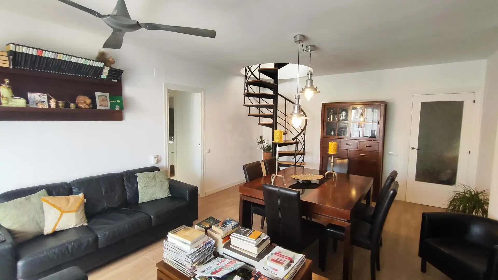 Sala d'estar de Dúplex en venda en Cubelles amb Aire condicionat, Calefacció i Terrassa