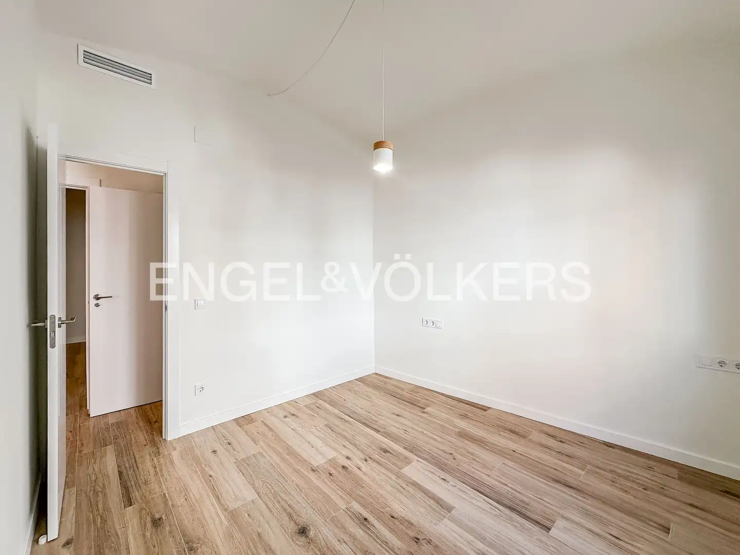Habitación de Apartamento en venta en Premià de Mar con Aire acondicionado, Calefacción y Parquet