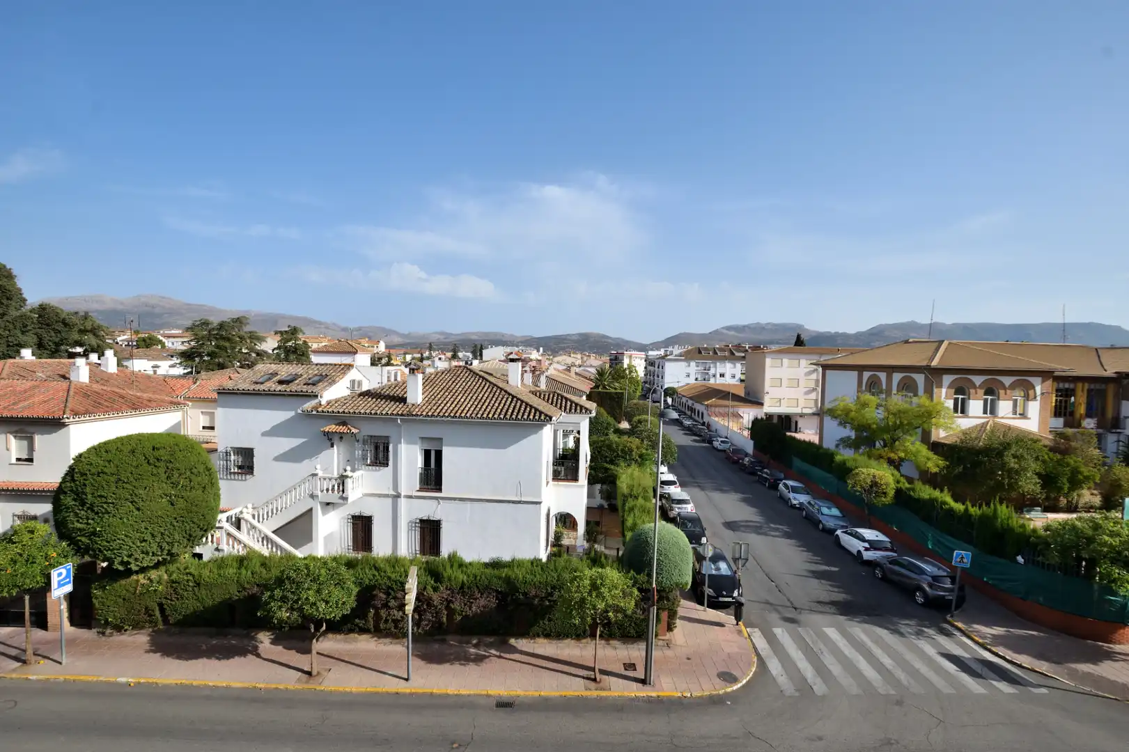 Vista exterior de Pis en venda en Ronda amb Moblat, Forn i Rentadora