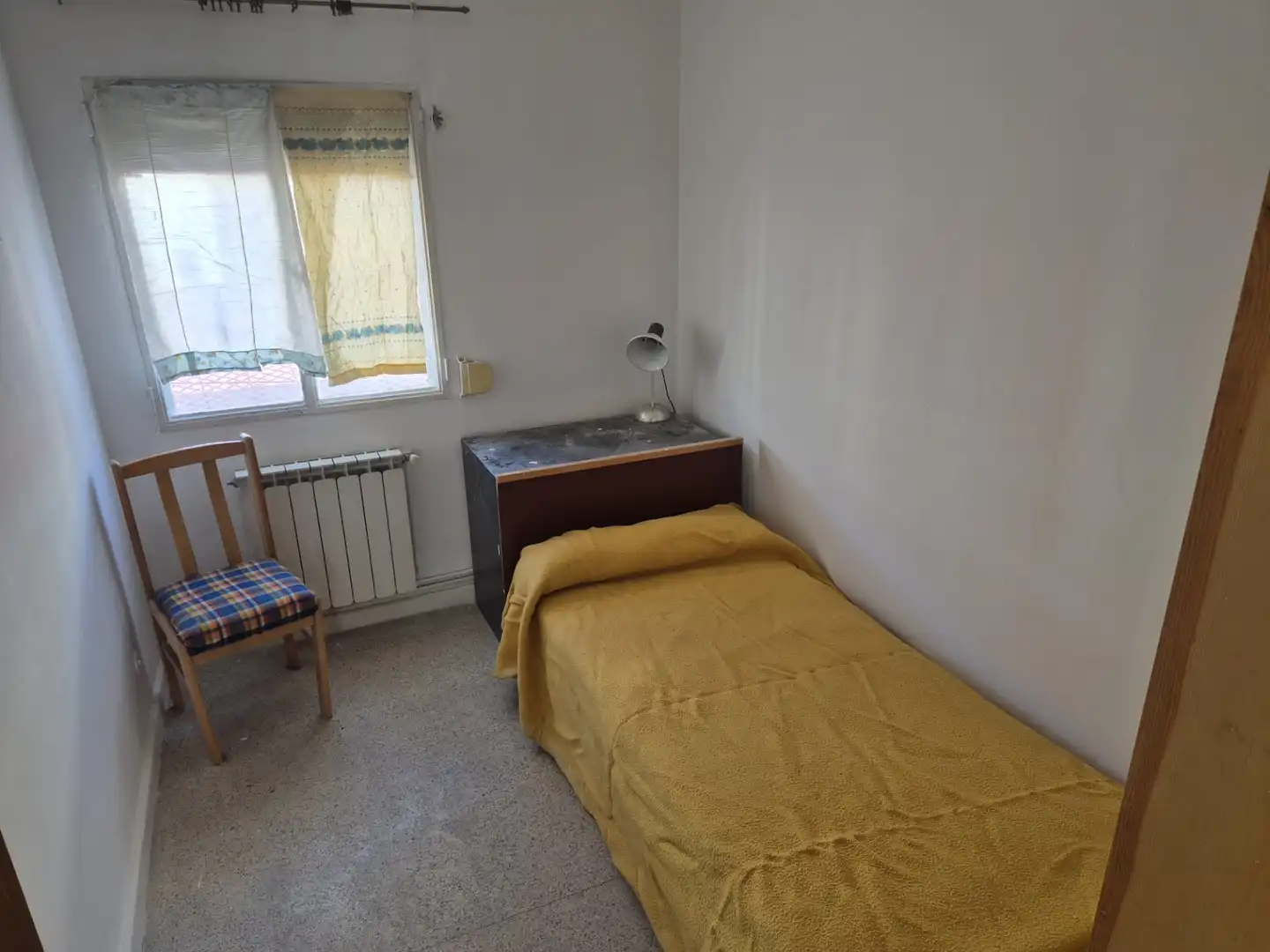 Habitación de Piso en venta en Madrid con Calefacción y Terraza