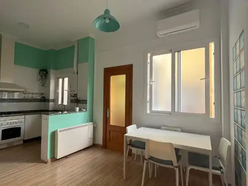 Cocina de Piso en venta en  Valencia Capital con Aire acondicionado y Balcón