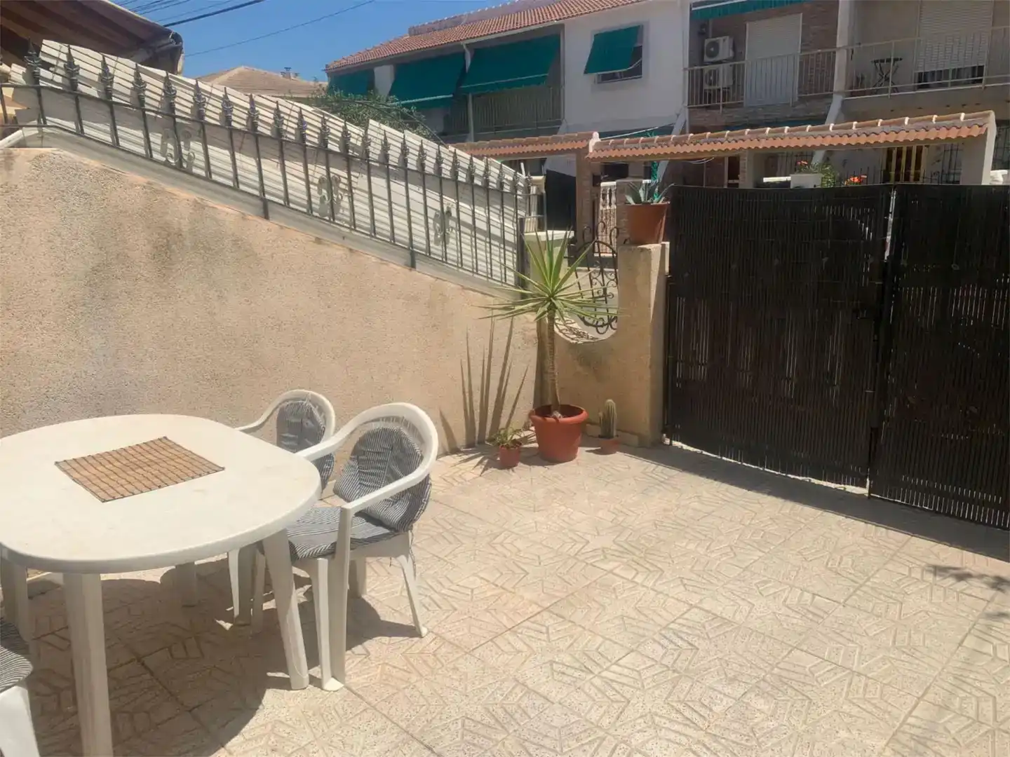 Terraza de Dúplex de alquiler en San Pedro del Pinatar con Amueblado y Balcón