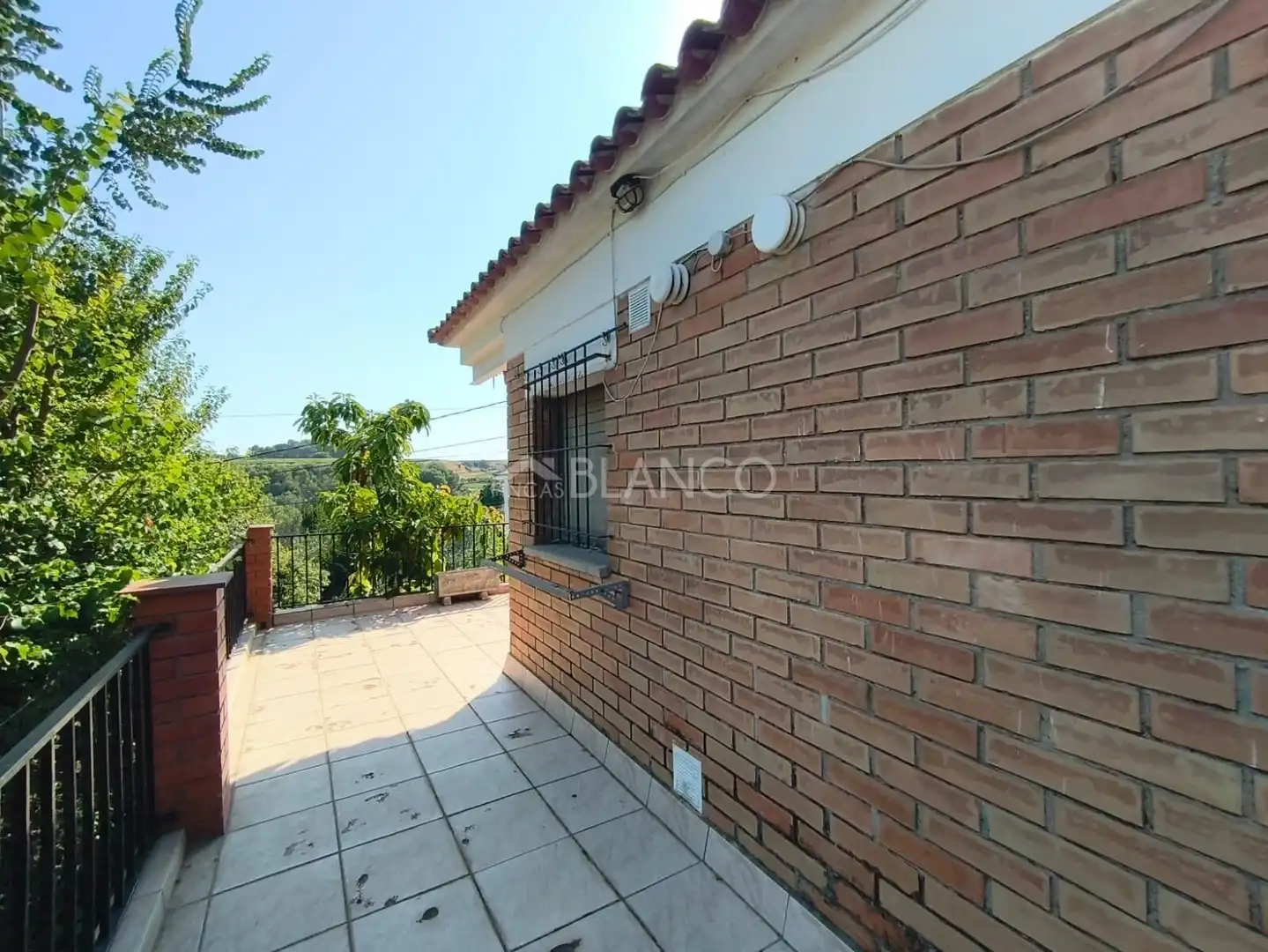 Terraza de Casa o chalet en venta en Piera con Jardín privado, Piscina y Balcón
