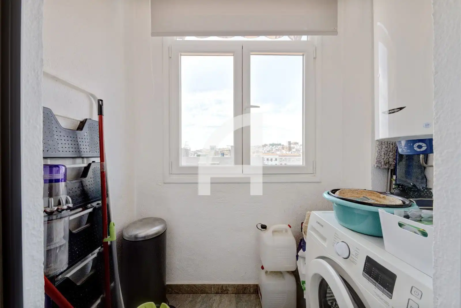 Habitación de Piso en venta en Madrid con Aire acondicionado y Calefacción