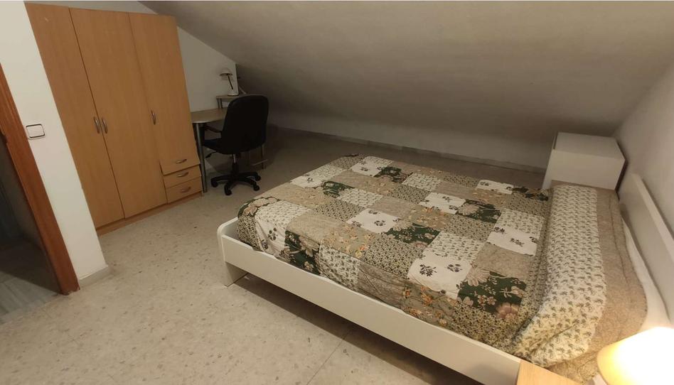 Photo 1 of Flat to share in Avda. Federico Garcia Lorca - Nueva Estación Autobuses, Granada