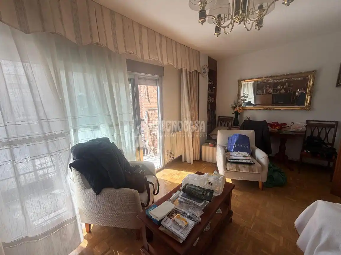 Sala de estar de Piso en venta en Madrid con Calefacción y Terraza