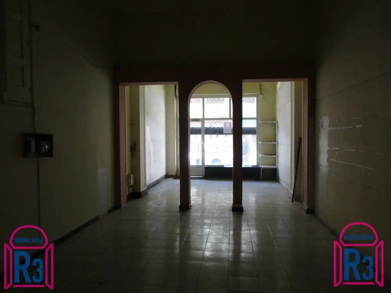 Local comercial en venda a Avenida Padre Isla, imagen 4