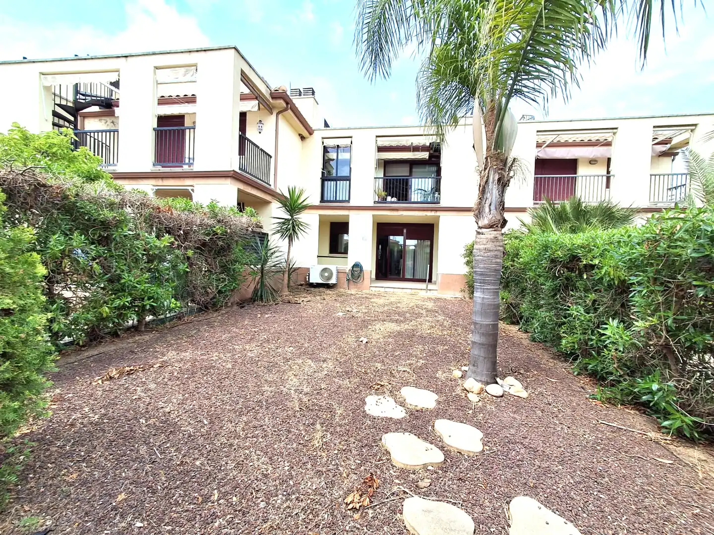 Exterior view of Flat for sale in Mont-roig del Camp  with Air Conditioner, Private garden and Furnished
