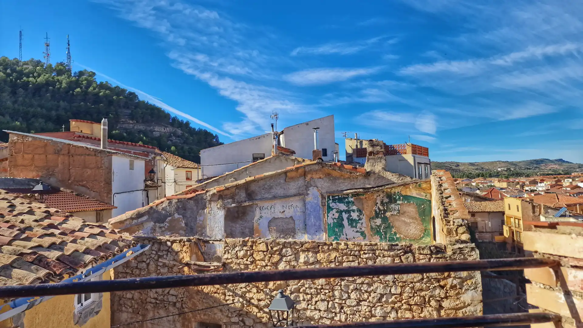 Casa adosada en venda a Subida la Virgen, Andorra (Teruel)