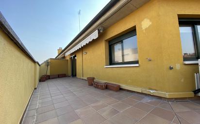Terrace of Duplex to rent in Vic  with Heating