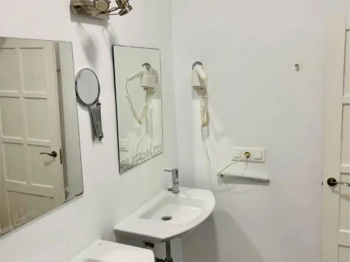Baño de Casa adosada de alquiler en Tarifa con Aire acondicionado y Amueblado