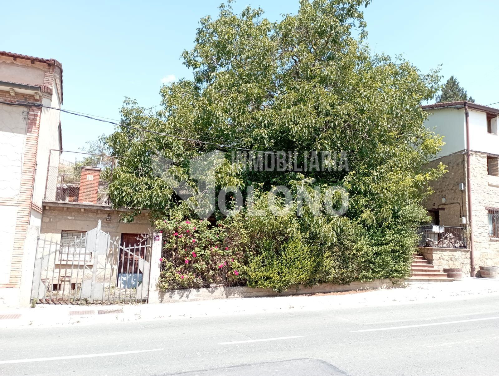 Residencial en venda en Baños de Ebro / Mañueta