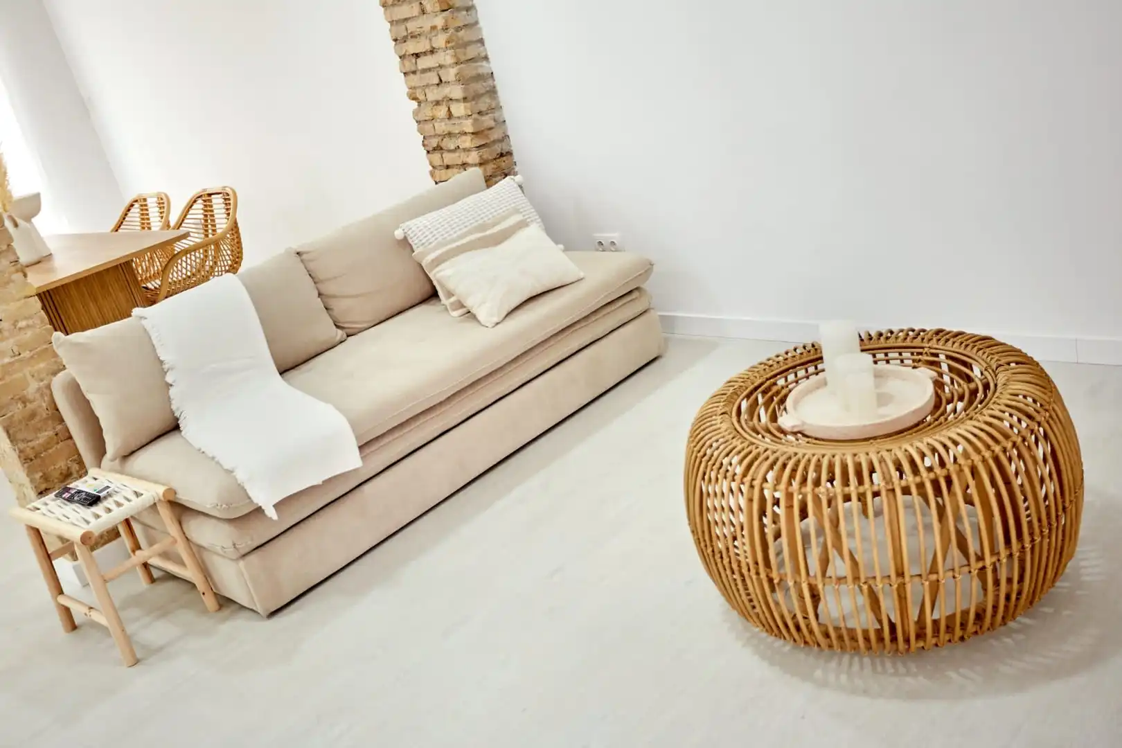Sala d'estar de Apartament de lloguer en Valencia amb Calefacció i Moblat