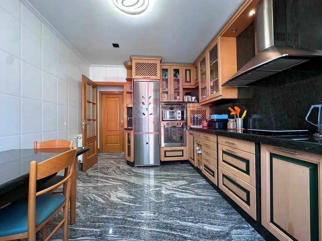 Cocina de Piso en venta en Lugo