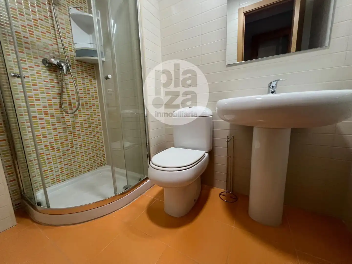 Bany de Pis de lloguer en Burgos amb Calefacció i Traster