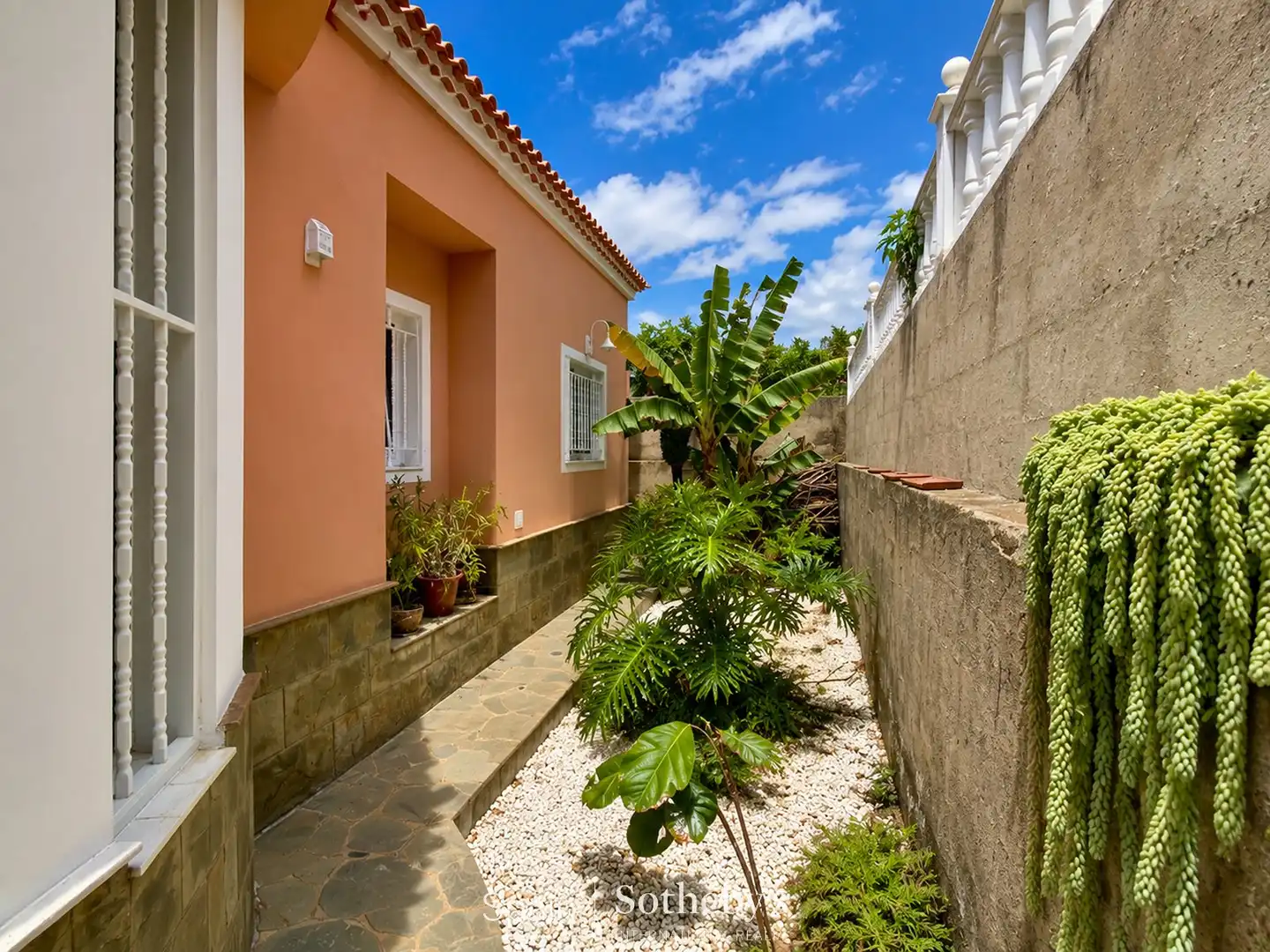 Vista exterior de Casa o chalet en venta en Icod de los Vinos con Jardín privado, Terraza y Trastero