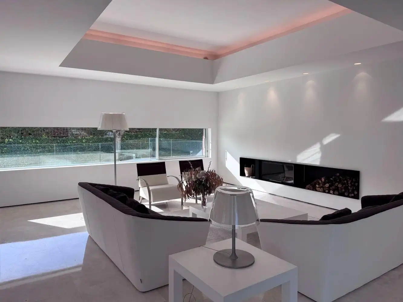 Living room of Houses for sale in Madrid  with Air Conditioner, Heating and Private garden