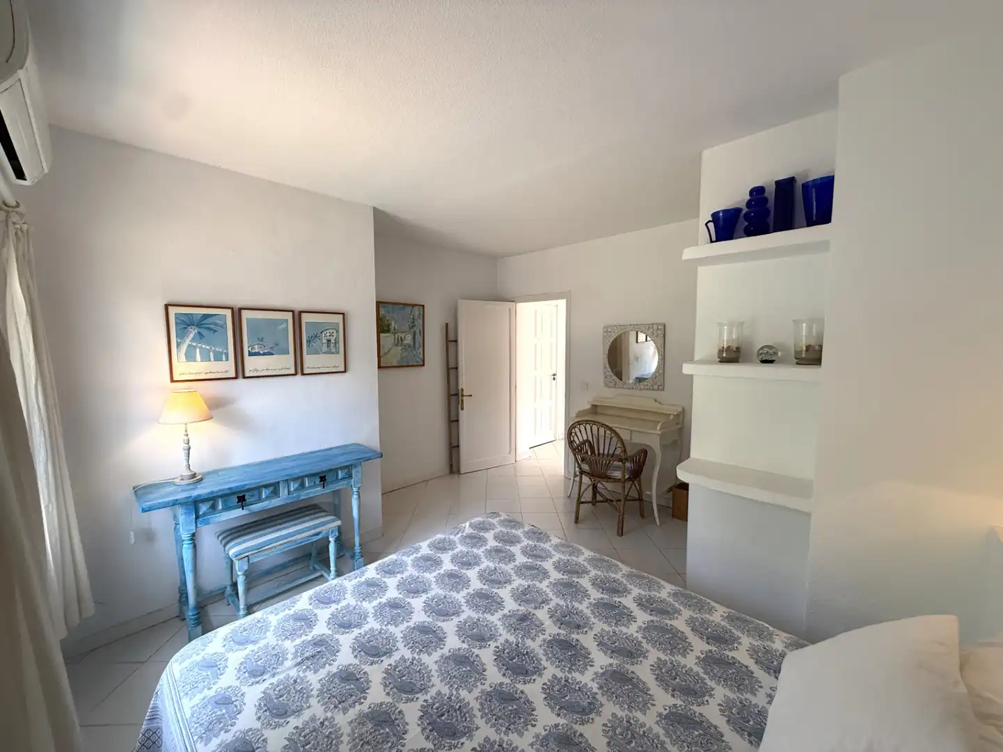 Bedroom of Houses for sale in Santa Eulària des Riu  with Air Conditioner, Heating and Terrace