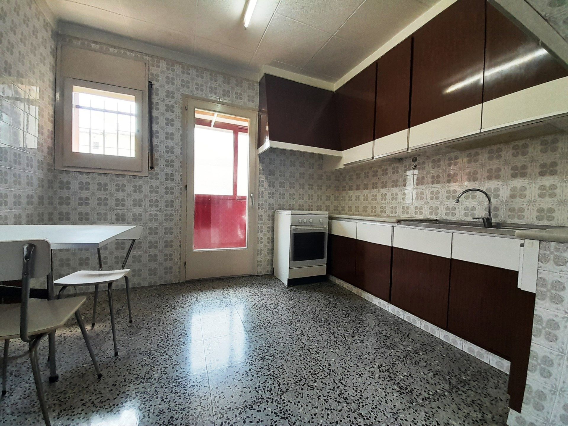 Cocina de Casa adosada en venta en Olot con Calefacción, Trastero y Balcón